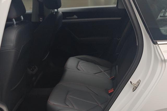Volkswagen Lavida XR 2024 thumb 8