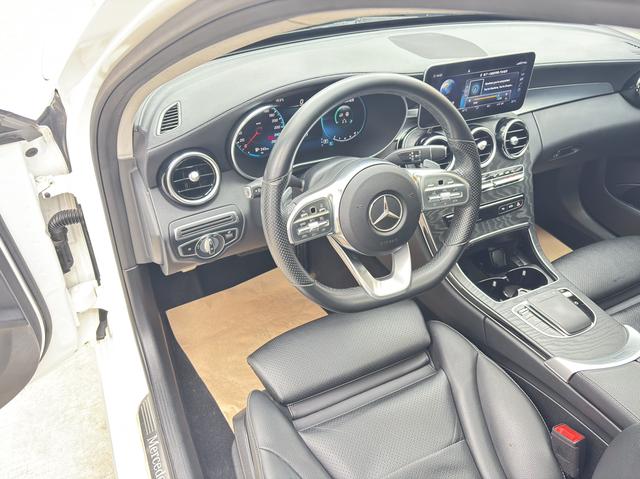 Mercedes-Benz C-Class 2020 thumb 3