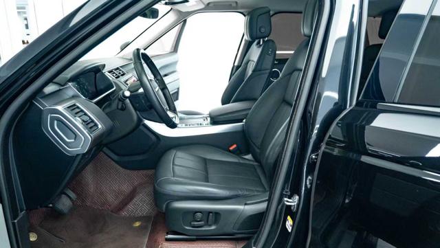 Land Rover Range Rover Sport 2021 thumb 3