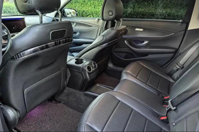 Mercedes-Benz E-Class 2019 thumb 3