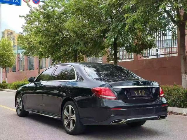 Mercedes-Benz E-Class 2019 thumb 4