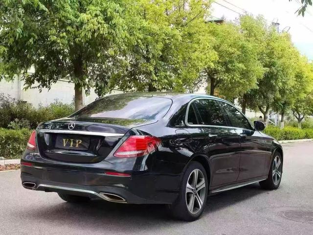 Mercedes-Benz E-Class 2019 thumb 6