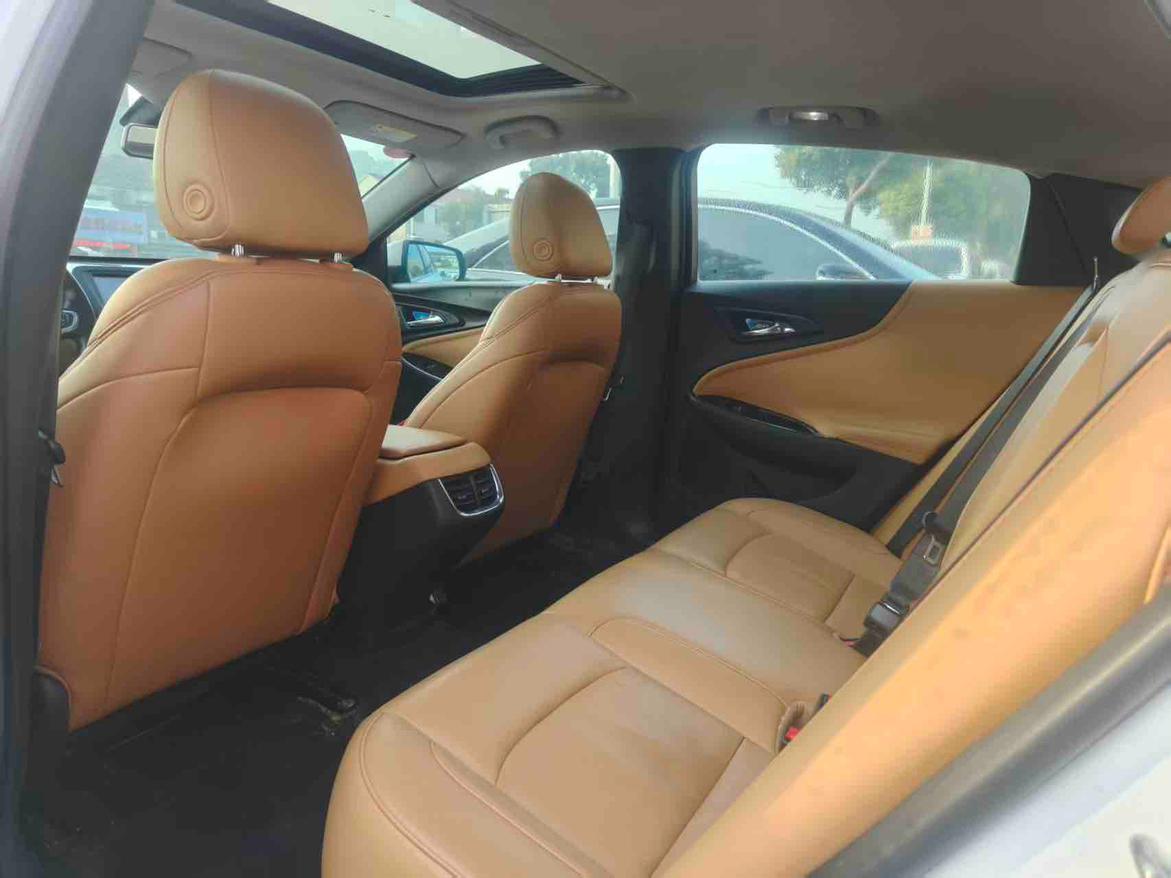 Chevrolet Malibu 2017 thumb 9