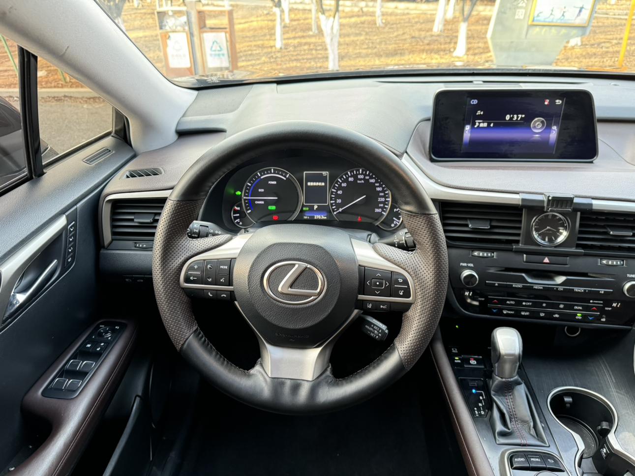 Lexus RX 2018 thumb 12
