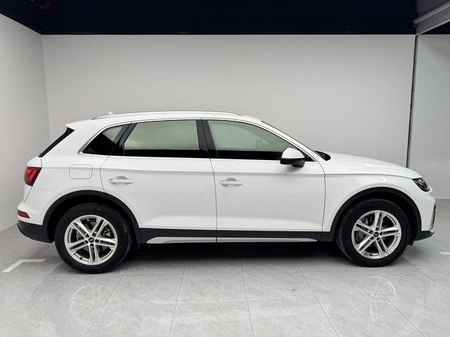 Audi Q5 2022 thumb 5
