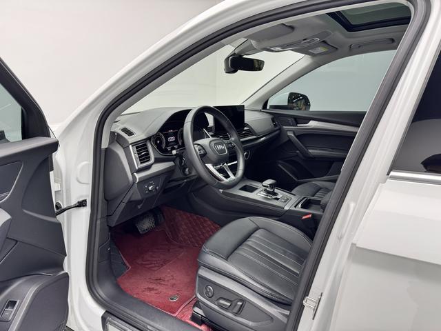 Audi Q5 2022 thumb 9