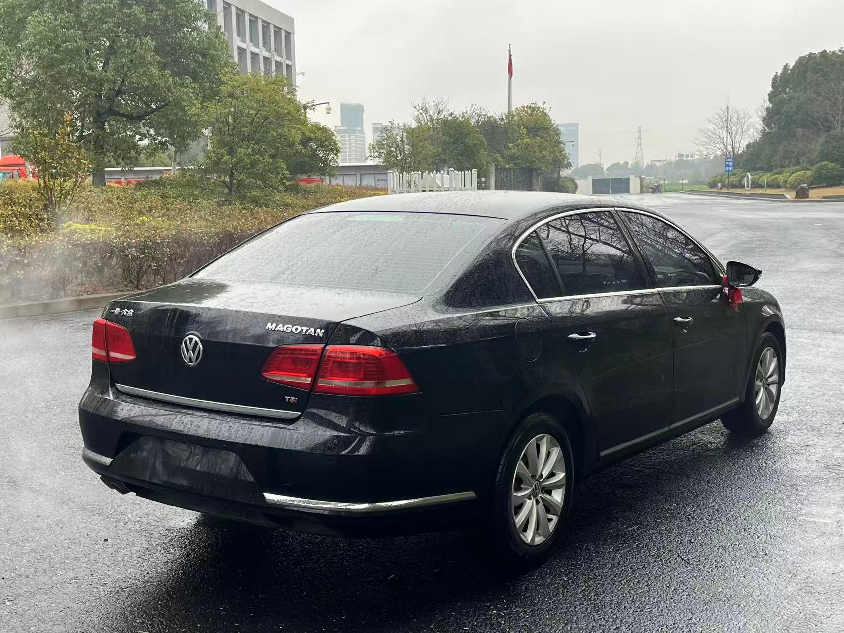Volkswagen Magotan 2015 thumb 5