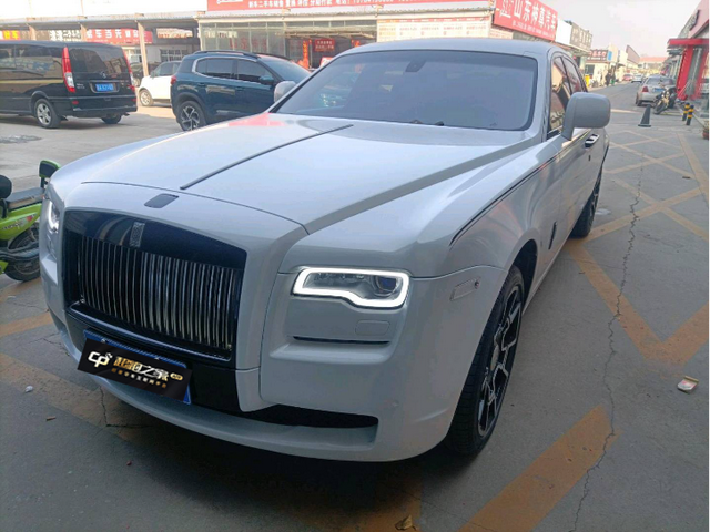 Rolls-Royce Ghost 2011 thumb 8