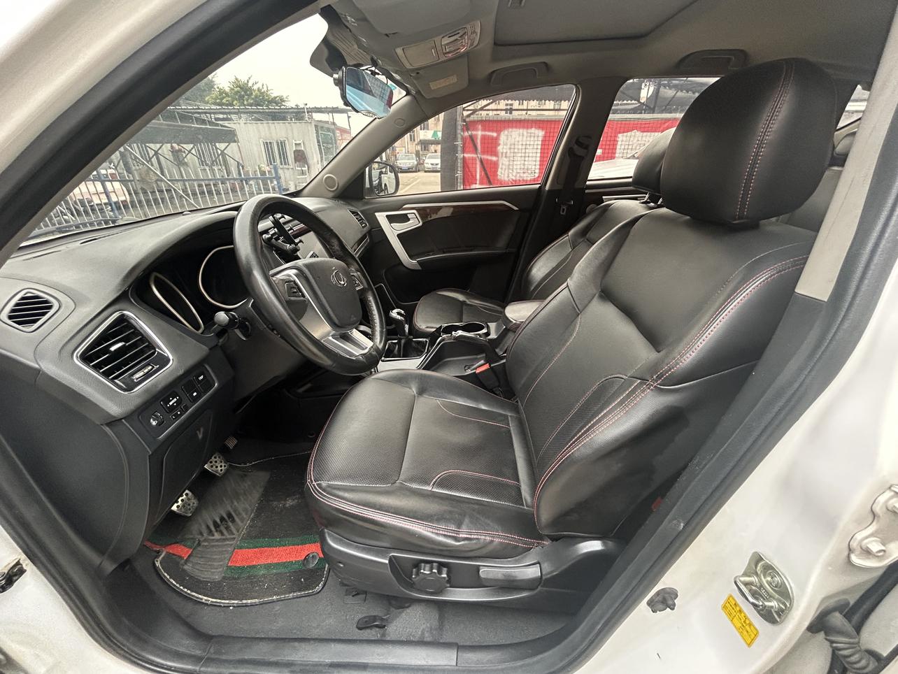 Geely GX7 2015 thumb 9