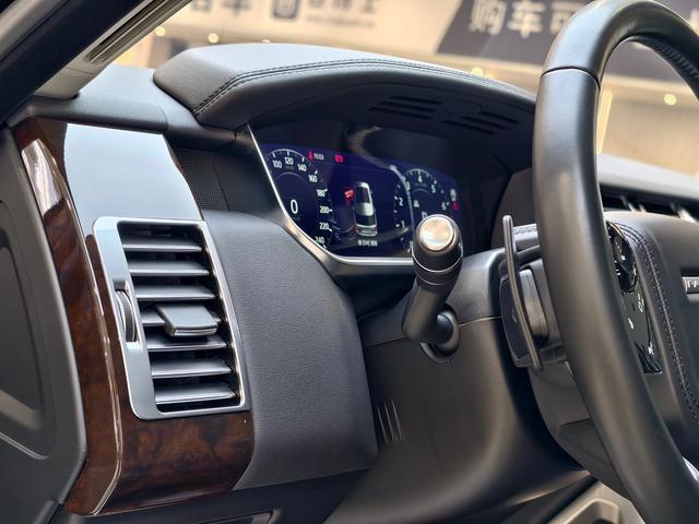 Land Rover Range Rover 2020 thumb 2