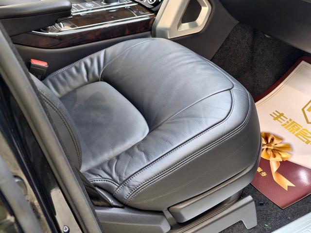Land Rover Range Rover 2020 thumb 6