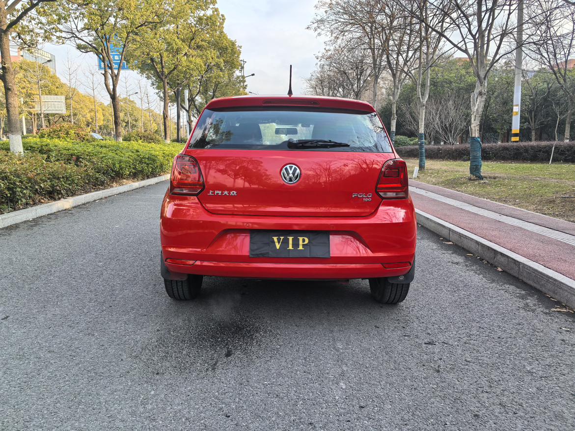 Volkswagen Polo 2018 thumb 3