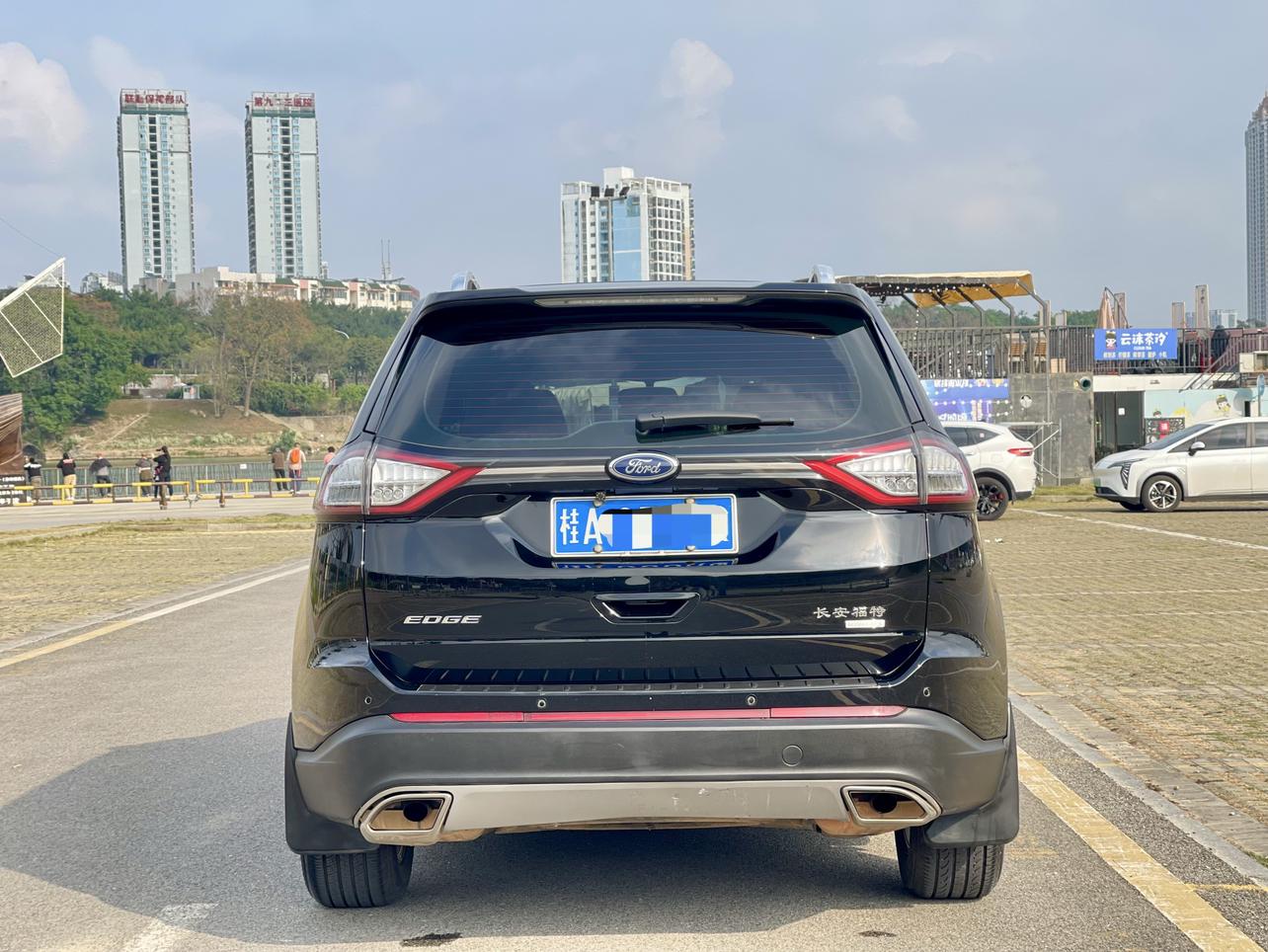 Ford Edge 2019 thumb 3