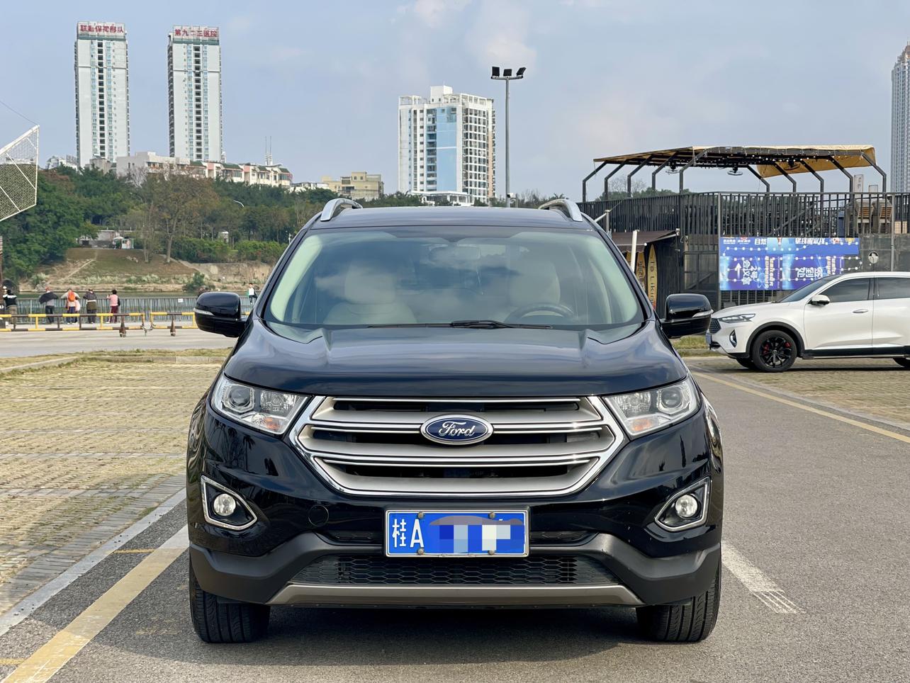 Ford Edge 2019 thumb 11