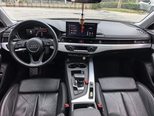 Audi A4 2023 thumb 2