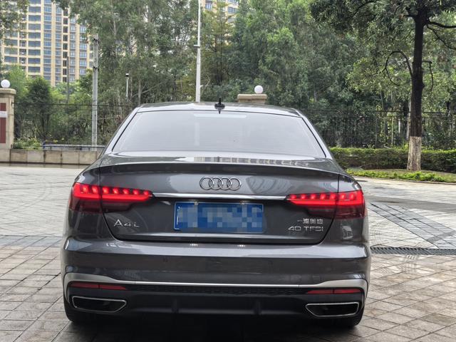 Audi A4 2023 thumb 5