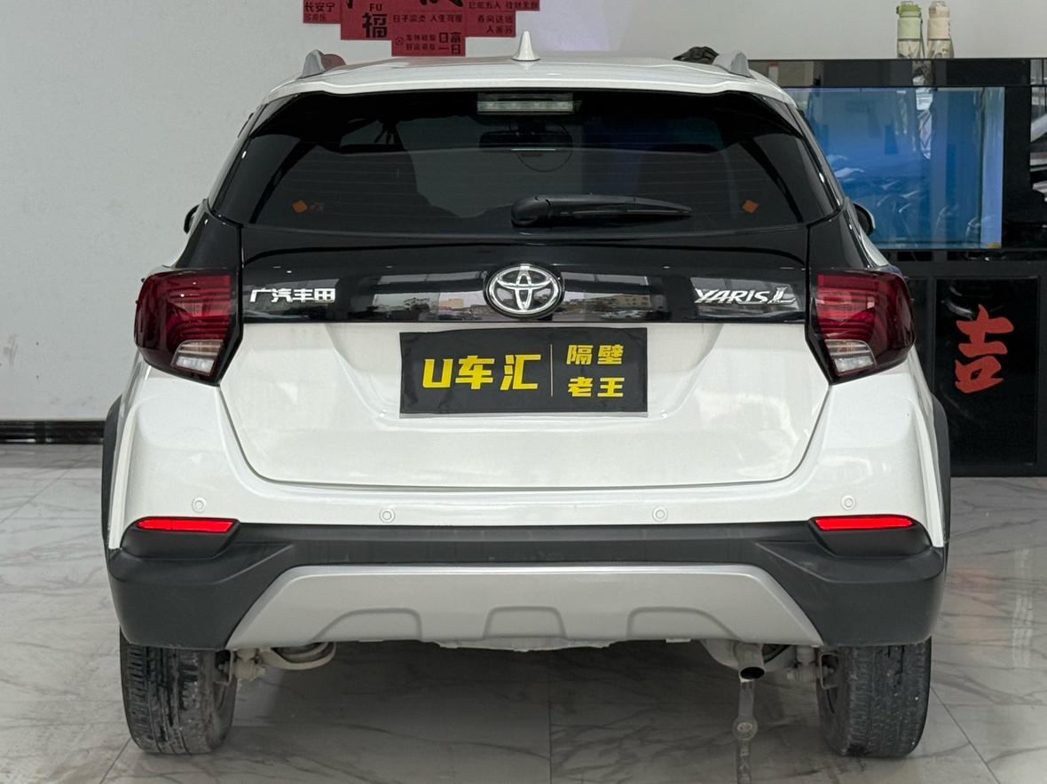 Toyota Yaris 2022 thumb 3