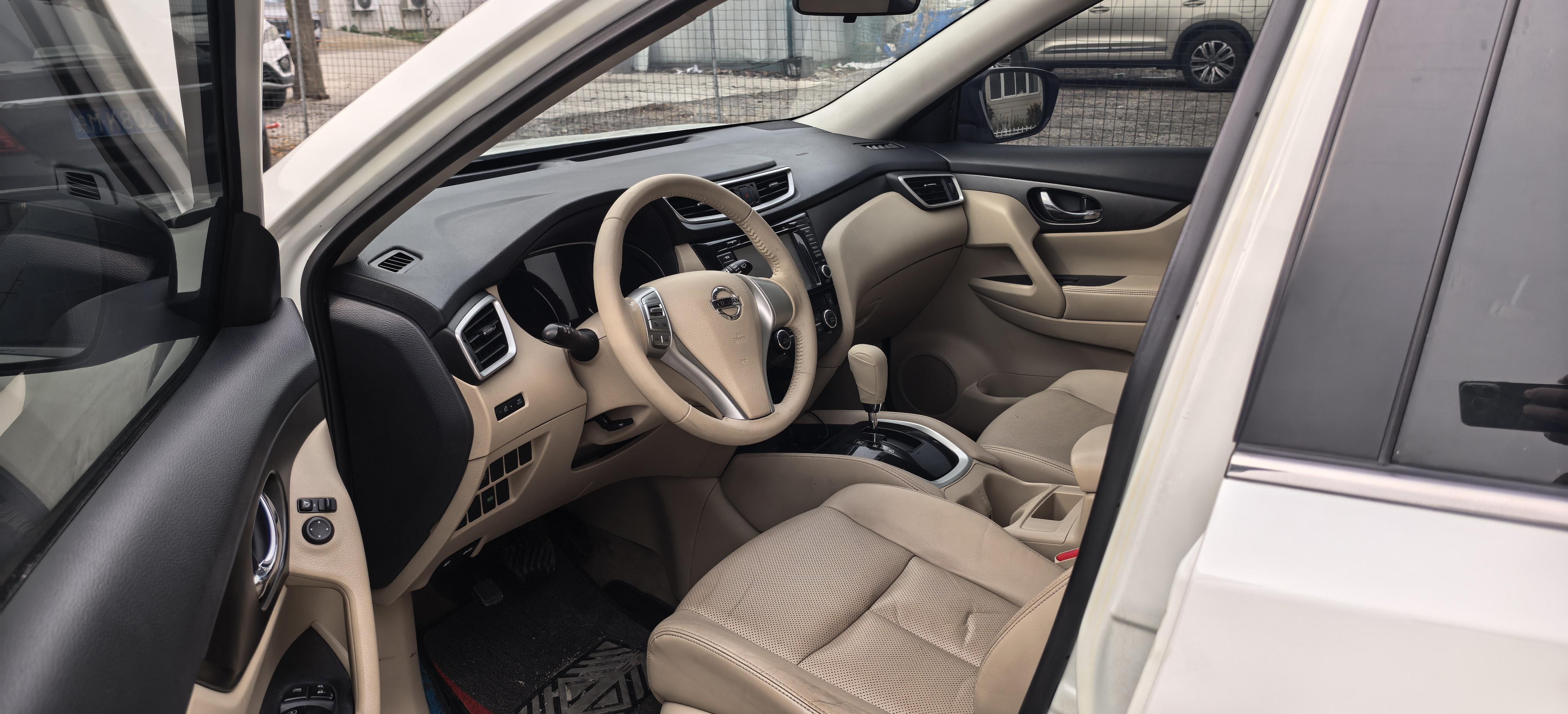 Nissan X-Trail 2014 thumb 8