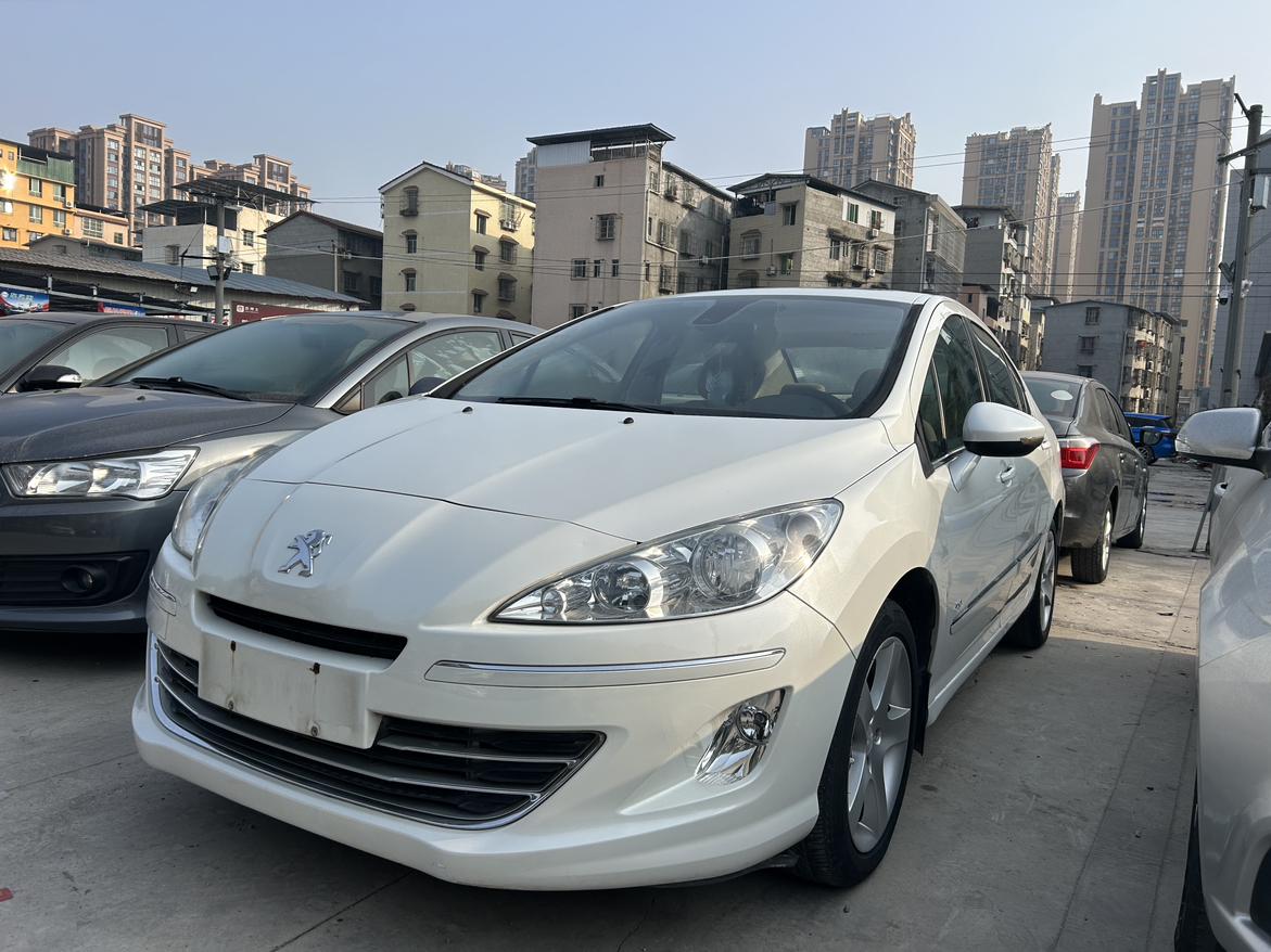 Peugeot 408 2013 thumb 9