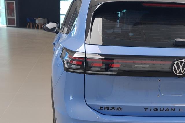 Volkswagen Tiguan 2024 thumb 4