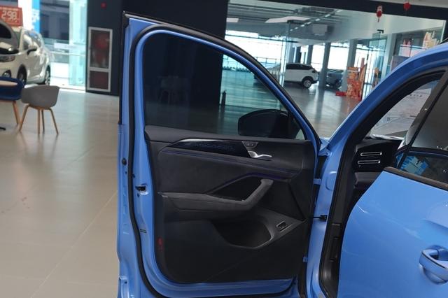 Volkswagen Tiguan 2024 thumb 5