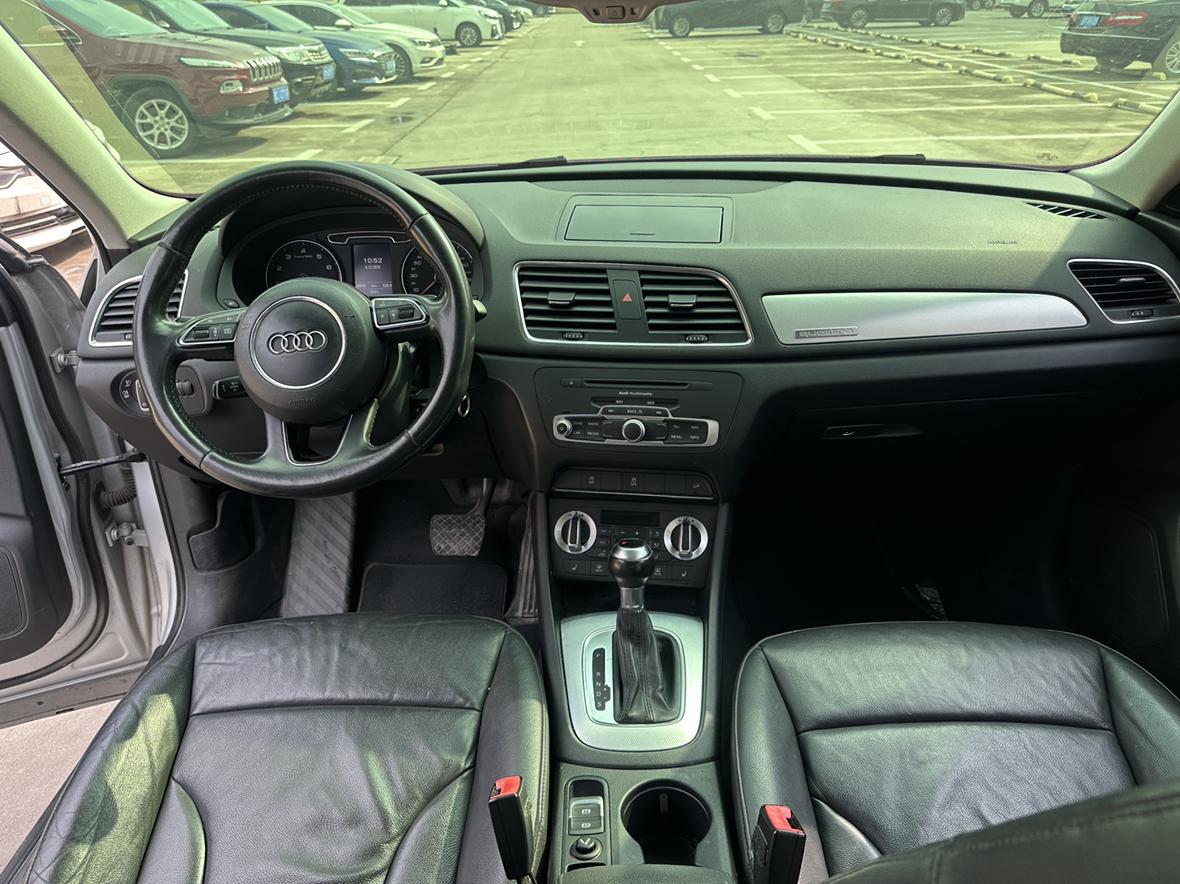 Audi Q3 2014 thumb 4