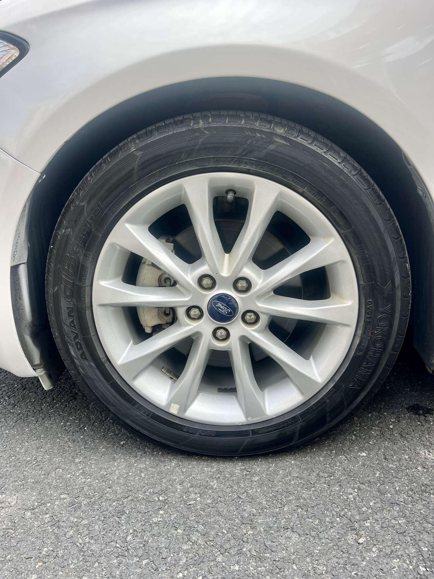 Ford Mondeo 2018 thumb 8