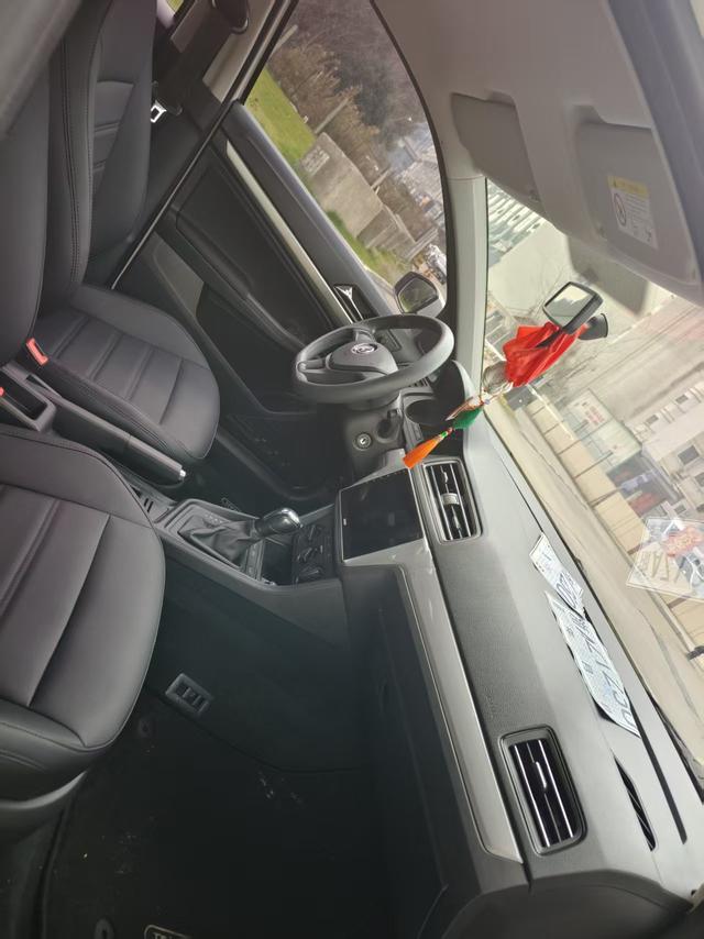 Volkswagen Lavida XR 2019 thumb 6