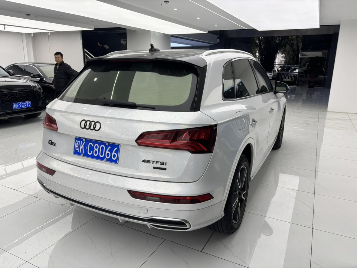 Audi Q5 2019 thumb 5