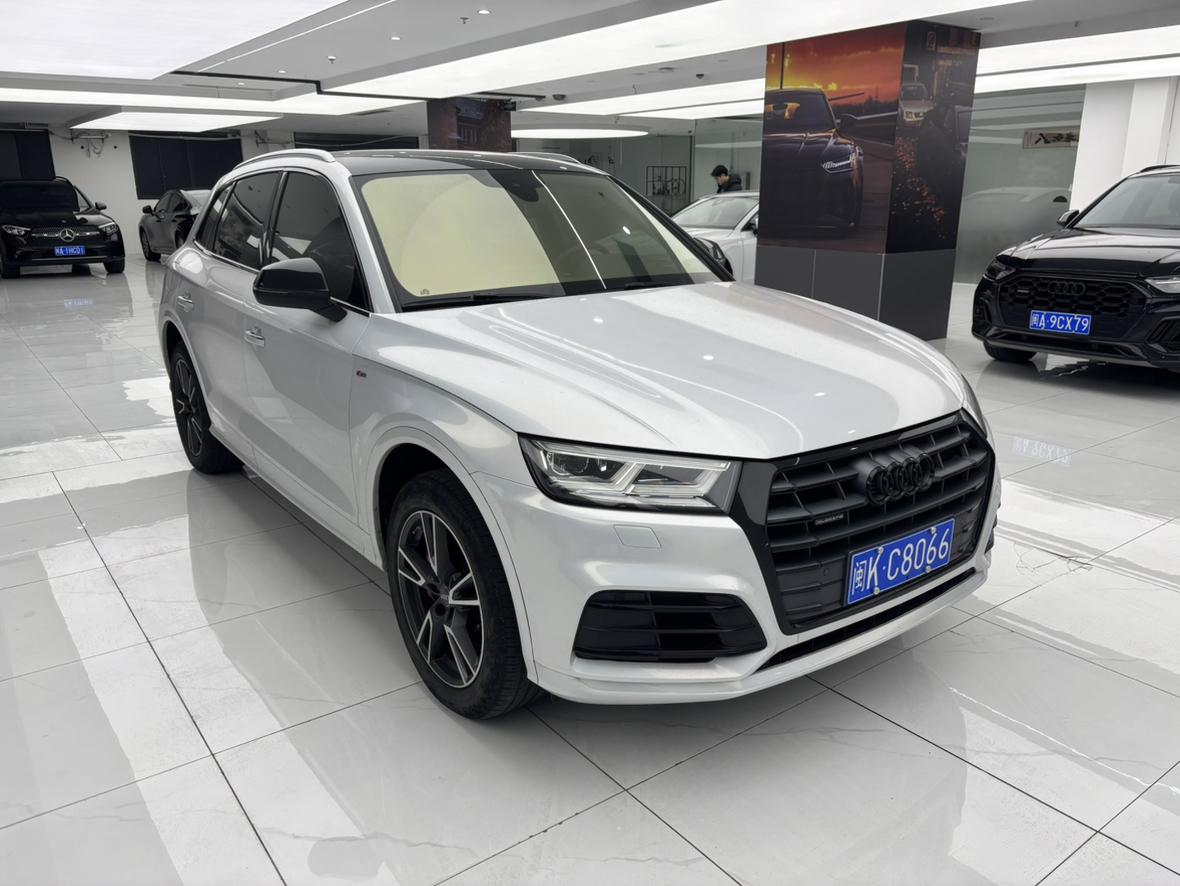 Audi Q5 2019 thumb 10
