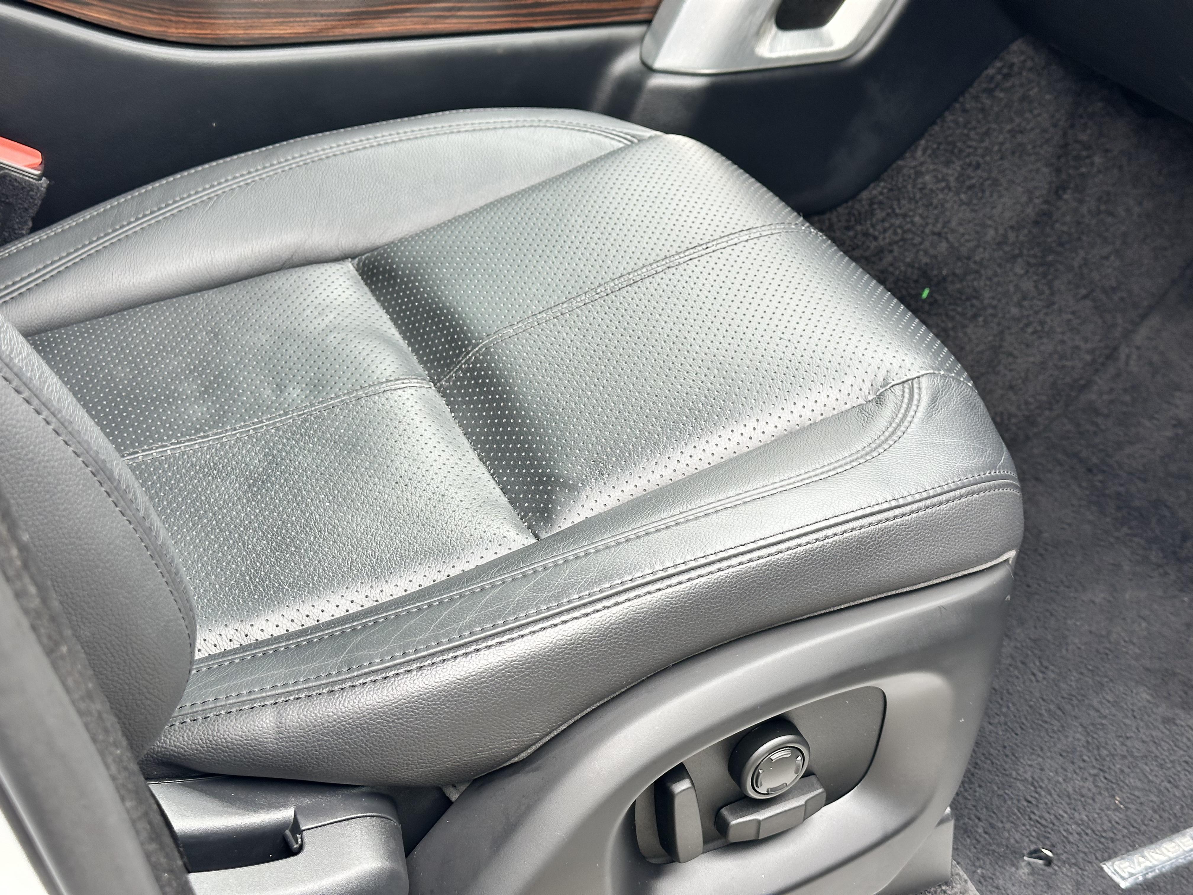 Land Rover Range Rover 2018 thumb 6