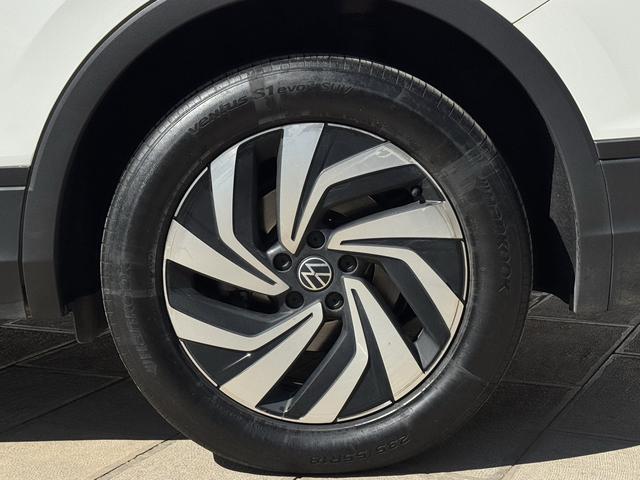 Volkswagen Tiguan 2022 thumb 9