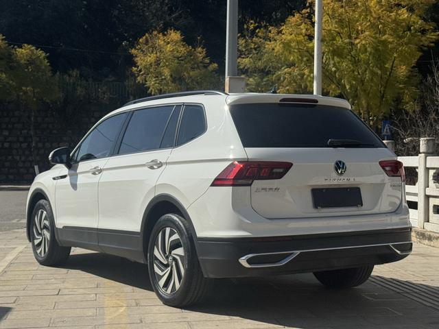 Volkswagen Tiguan 2022 thumb 12