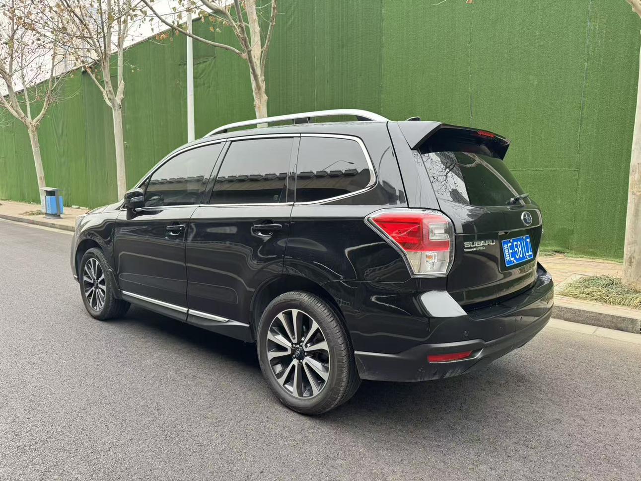 Subaru Forester 2017 thumb 3