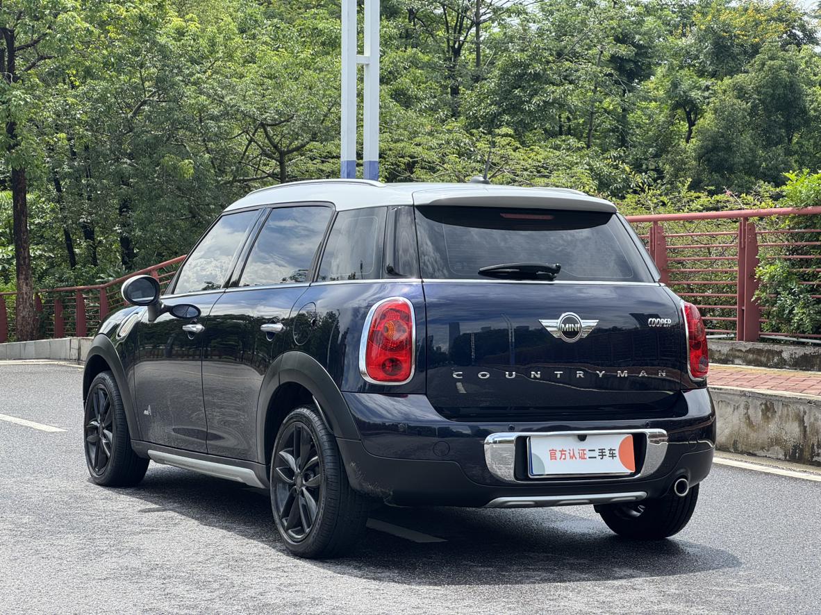 Mini Countryman 2015 thumb 2
