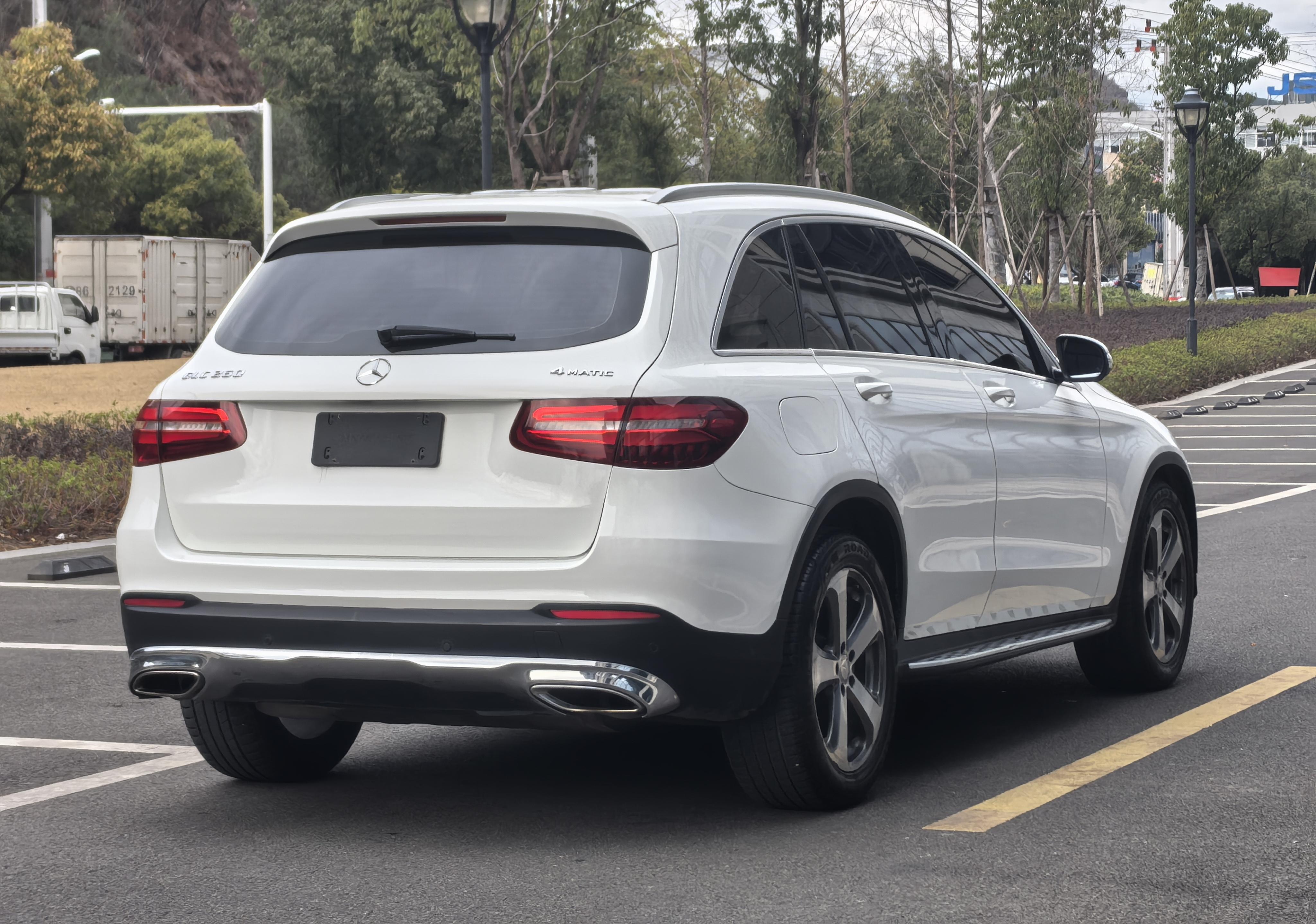 Mercedes-Benz GLC 2016 thumb 4