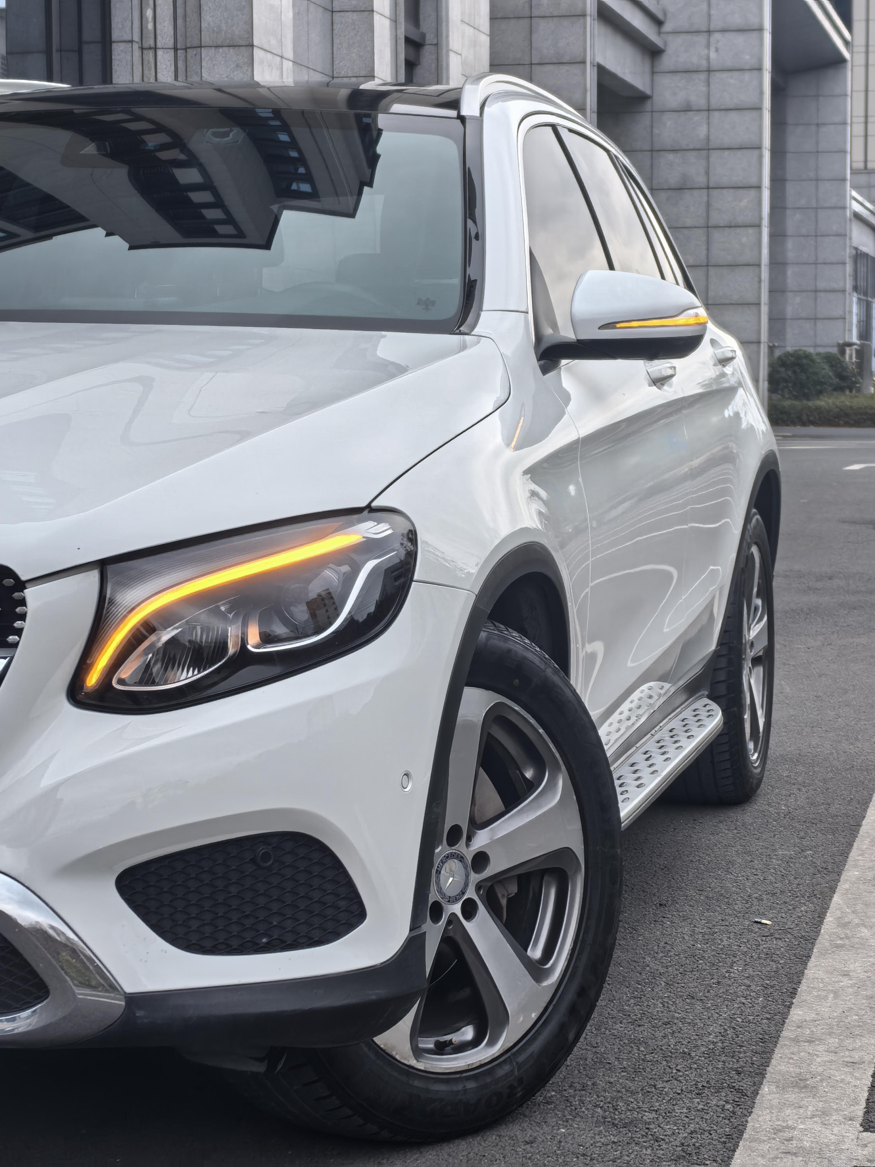 Mercedes-Benz GLC 2016 thumb 8