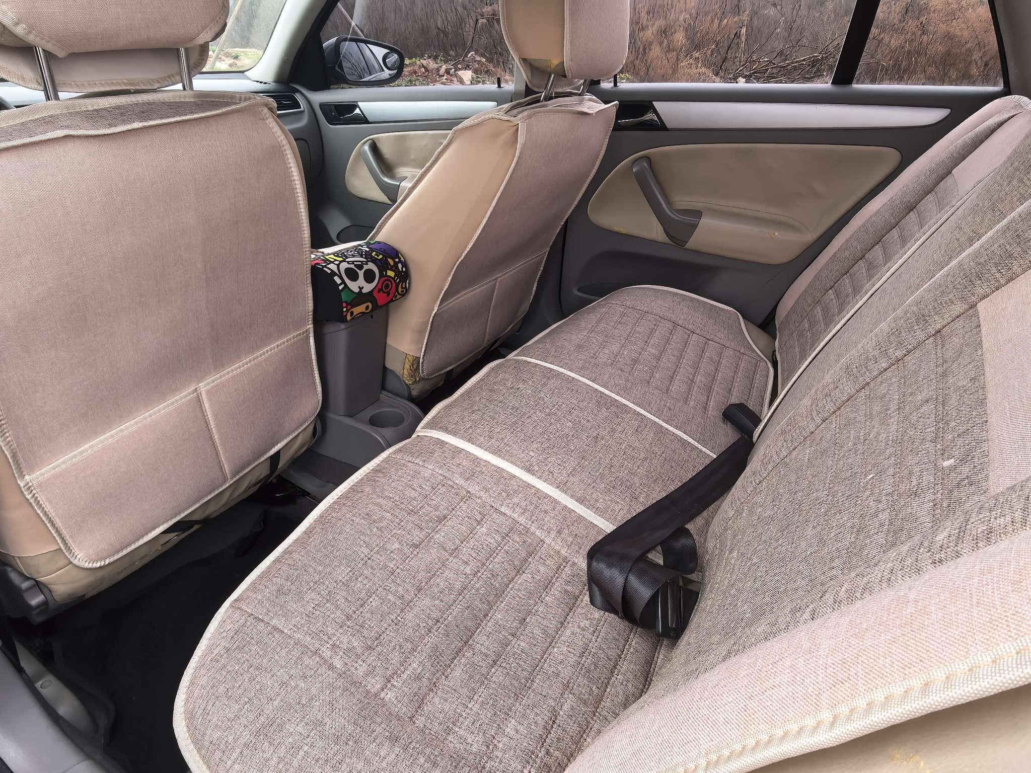 Volkswagen Bora 2011 thumb 7