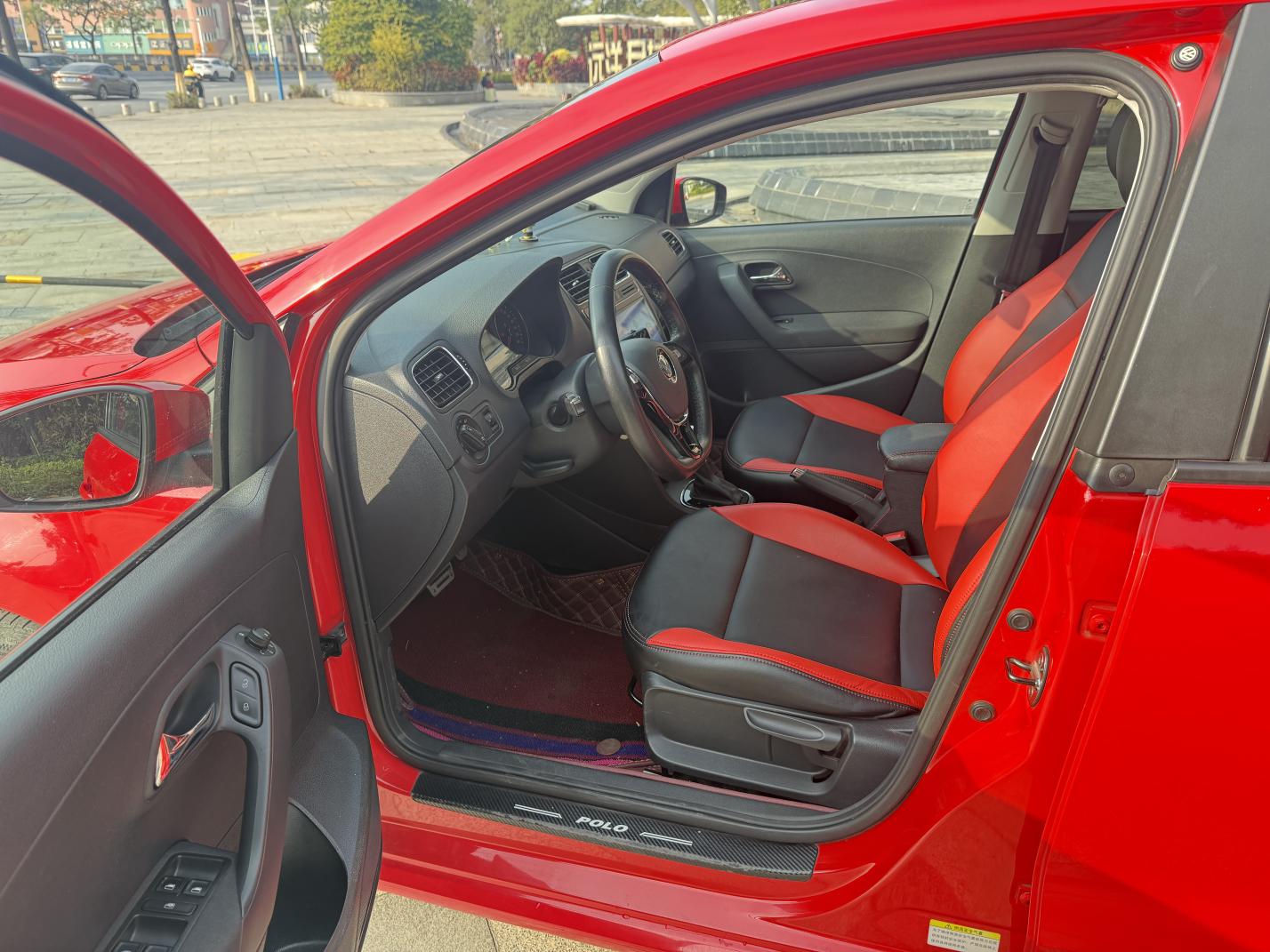 Volkswagen Polo 2018 thumb 6
