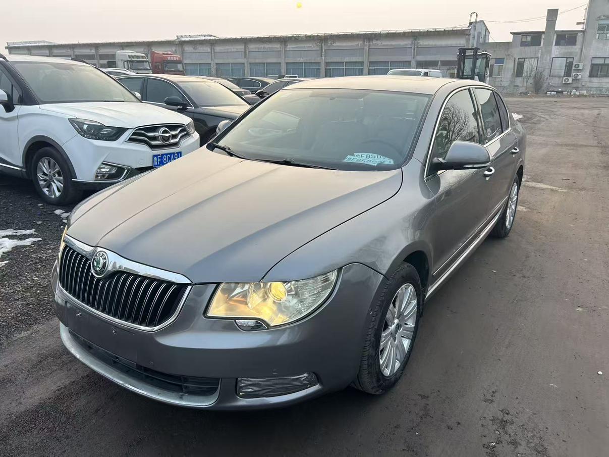 Skoda Octavia 2013 thumb 8