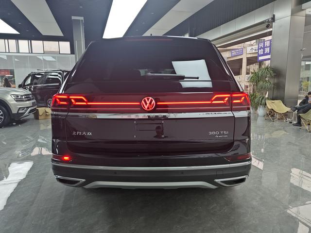 Volkswagen Teramont 2024 thumb 2