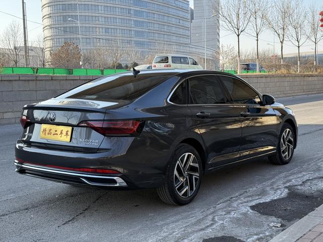 Volkswagen Sagitar 2023 thumb 4