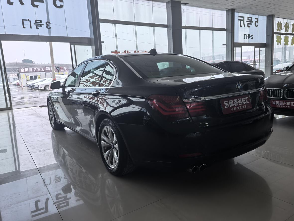 BMW 7 серии 2012 thumb 2