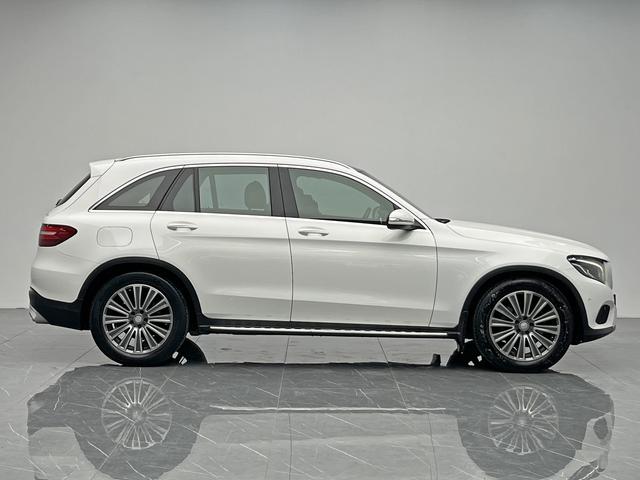 Mercedes-Benz GLC 2016 thumb 6