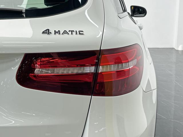 Mercedes-Benz GLC 2016 thumb 11