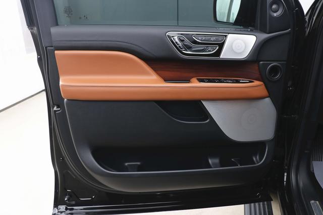 Lincoln Nautilus 2020 thumb 7