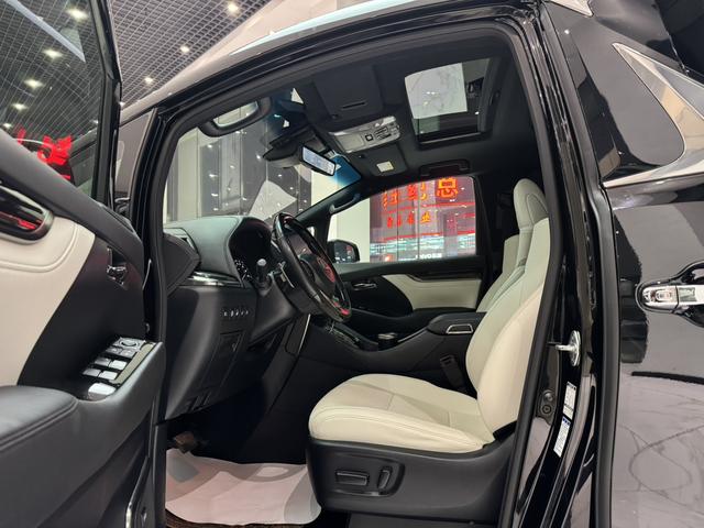Lexus LM 2020 thumb 2