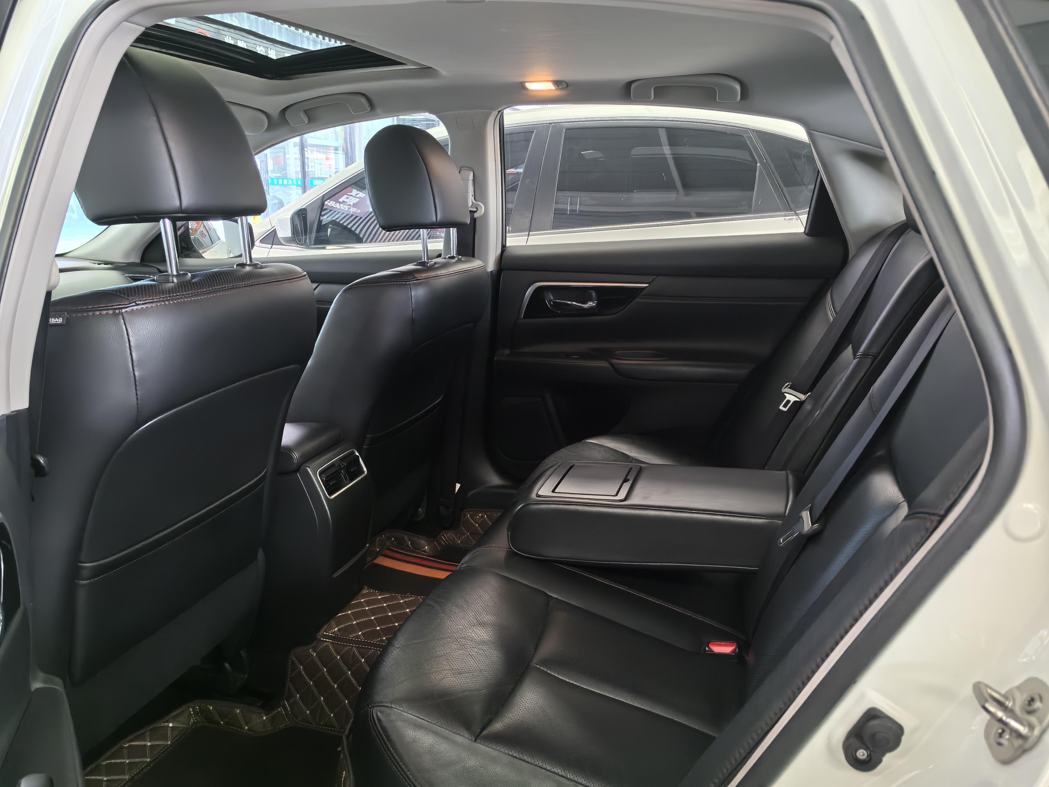 Nissan Altima 2018 thumb 10