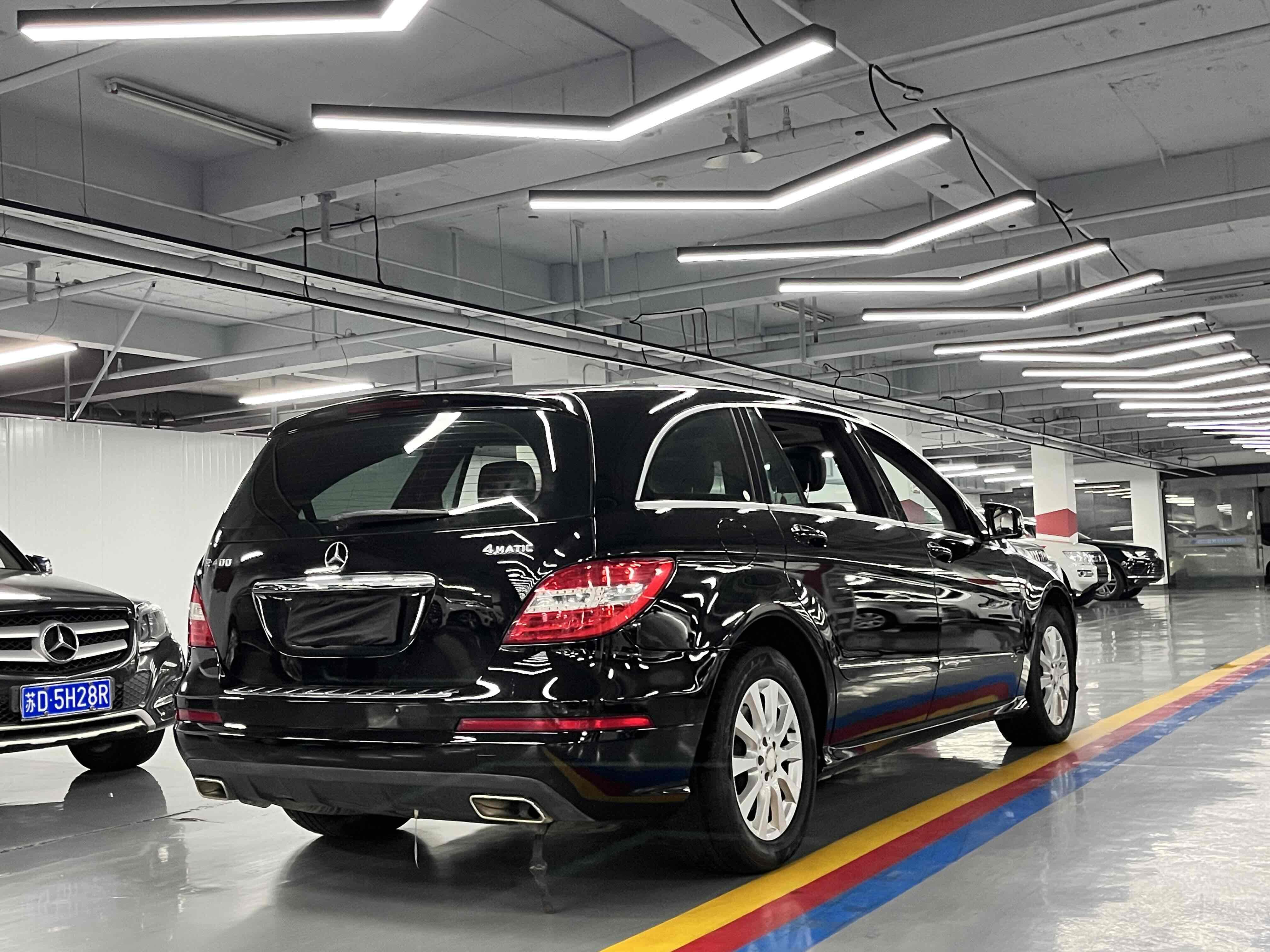 Mercedes-Benz R-Class 2016 thumb 4
