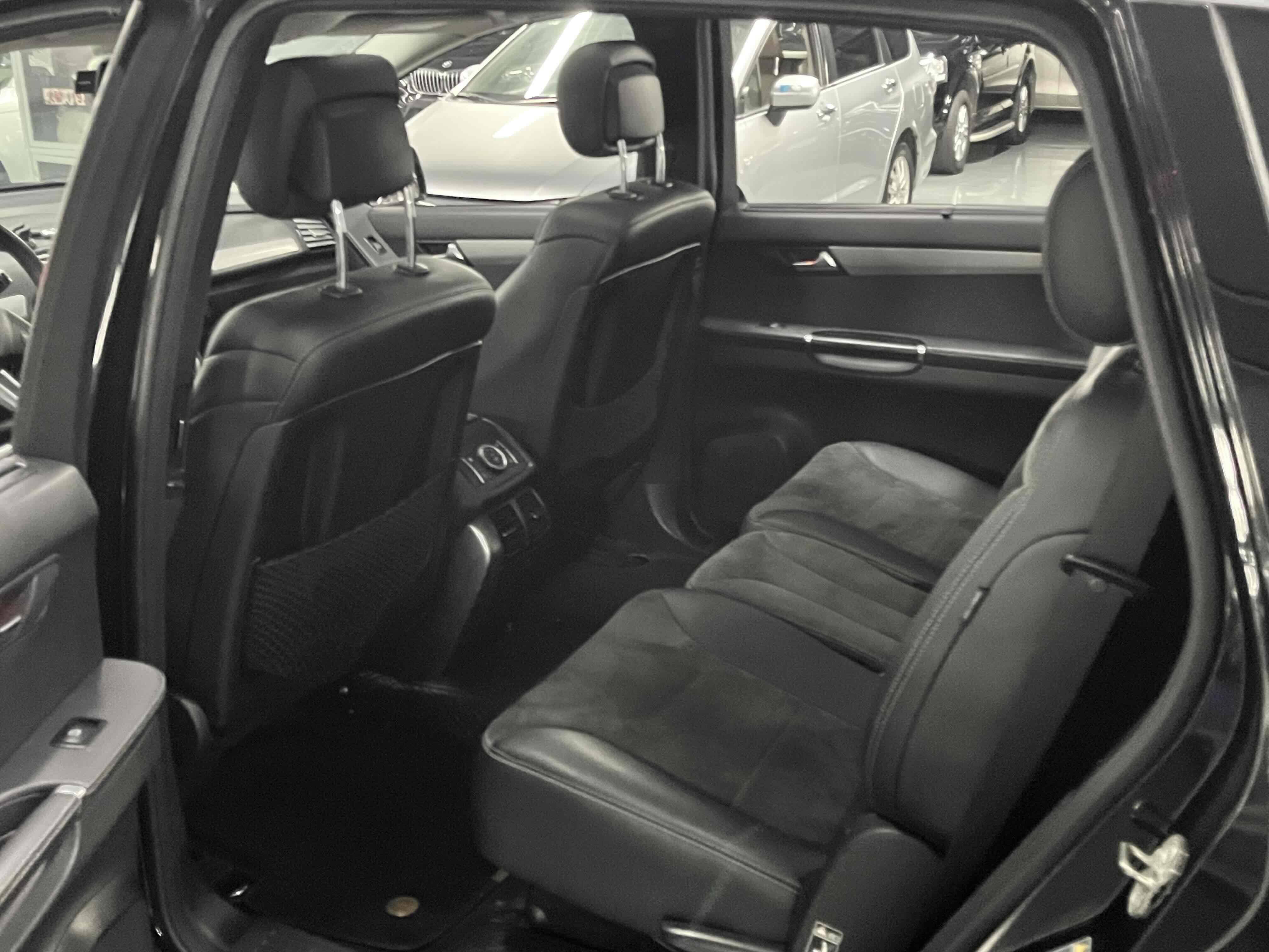 Mercedes-Benz R-Class 2016 thumb 7